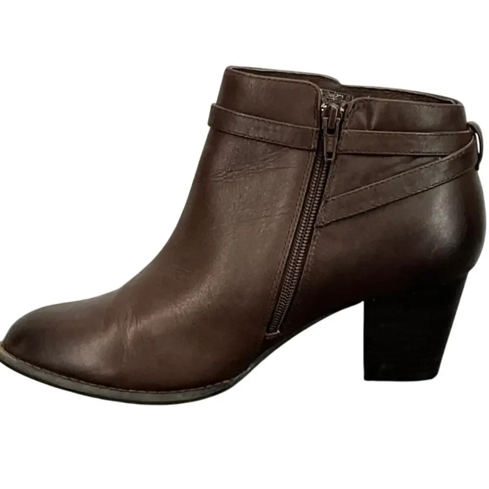 Vionic Upton Brown Leather Western 2.5